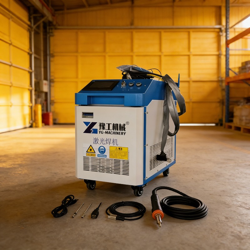 آلة تنظيف بالليزر النبضي 3 في  - مراجعة Industrial Laser Rust Removal Machine وسعره